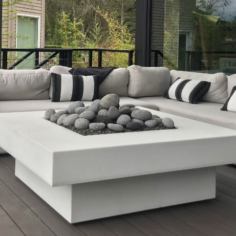 Outdoor Furniture And Fire Pit - Set Divano da Esterno con Tavolo
